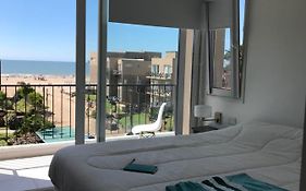 Gaviotas Beach Home